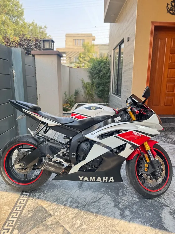 Yamaha YZF-R6 2012 for Sale Image-1