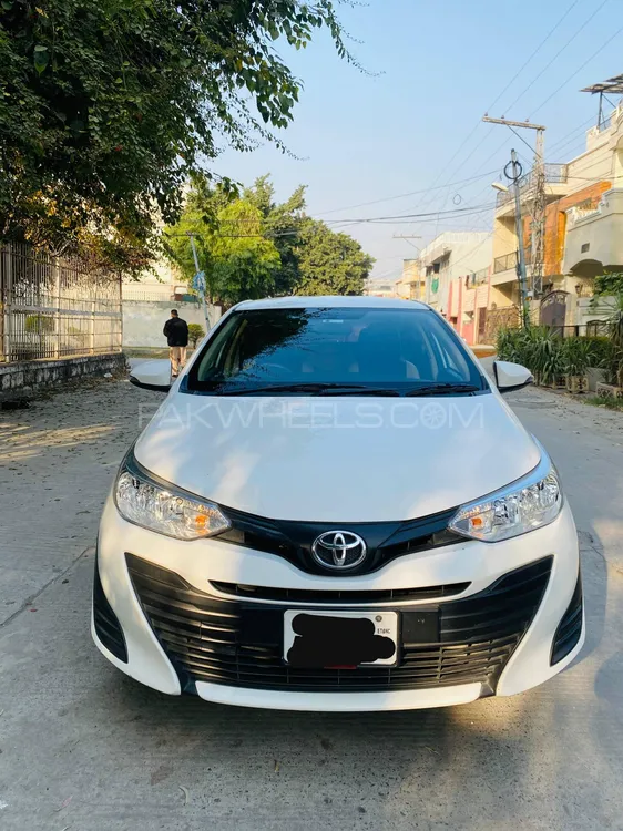 Toyota Yaris Sedan 2022 for Sale in Islamabad Image-1