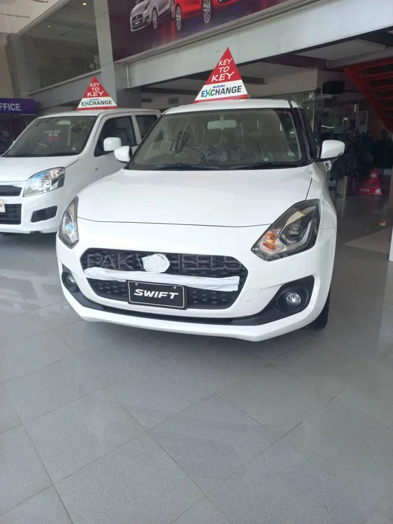 Suzuki Swift 2025 for Sale in Karachi Image-1