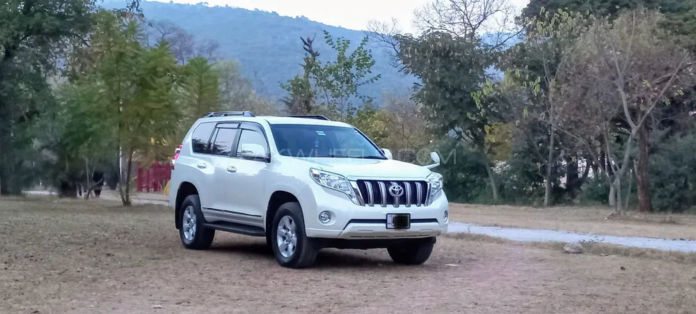 Toyota Prado 2013 for Sale in Islamabad Image-1