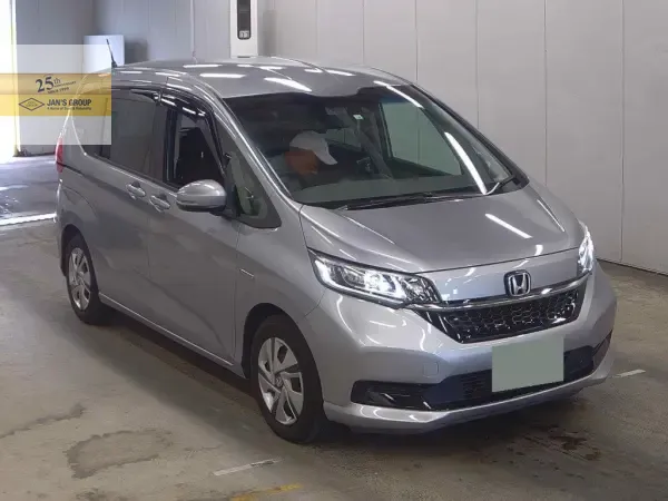 Honda Freed 2020 for Sale in Karachi Image-1