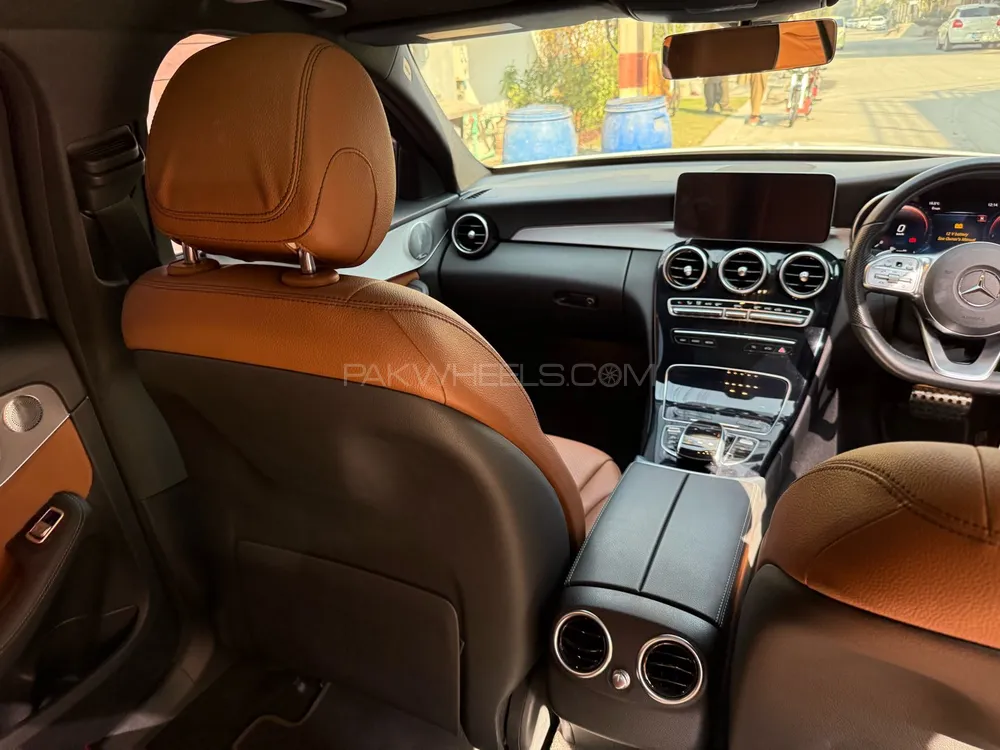 مرسڈیز بینز سی کلاس 2021 for Sale in فیصل آباد مرسڈیز بینز سی کلاس 2021 for Sale in فیصل آباد Image-8