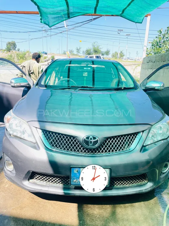 Toyota Corolla 2013 for Sale in Islamabad Image-1