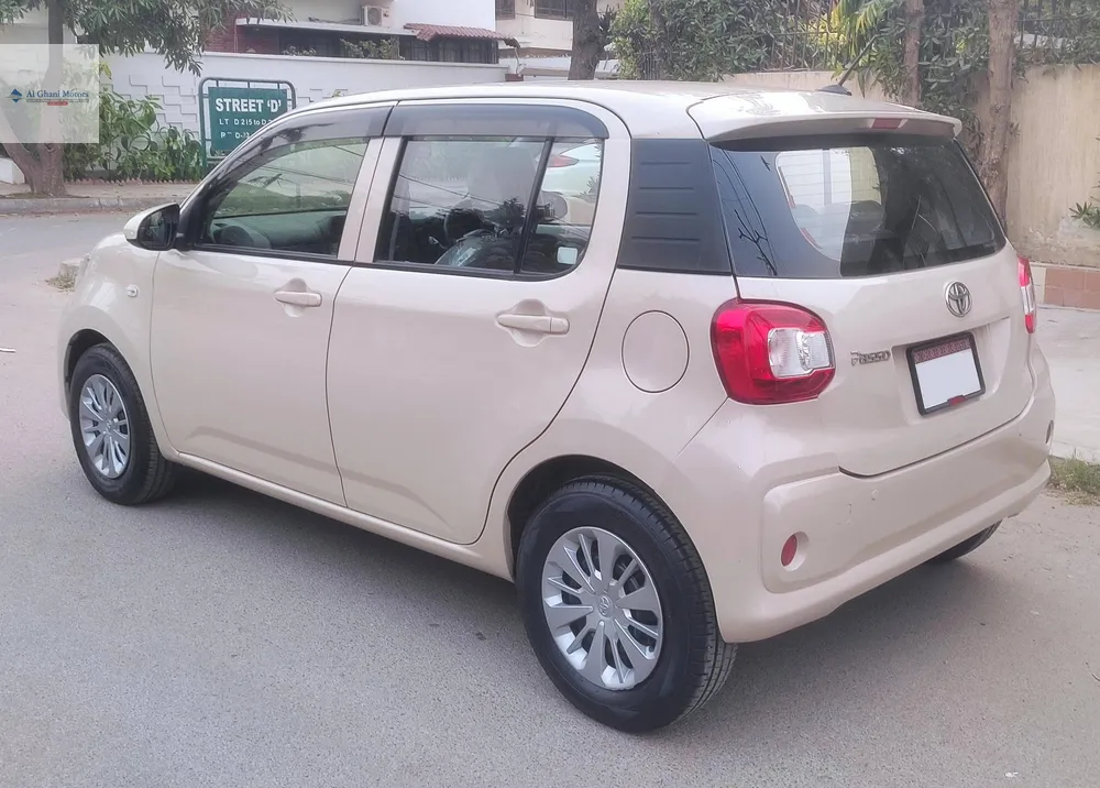 Toyota Passo 2017 for Sale in Karachi Toyota Passo 2017 for Sale in Karachi Image-6