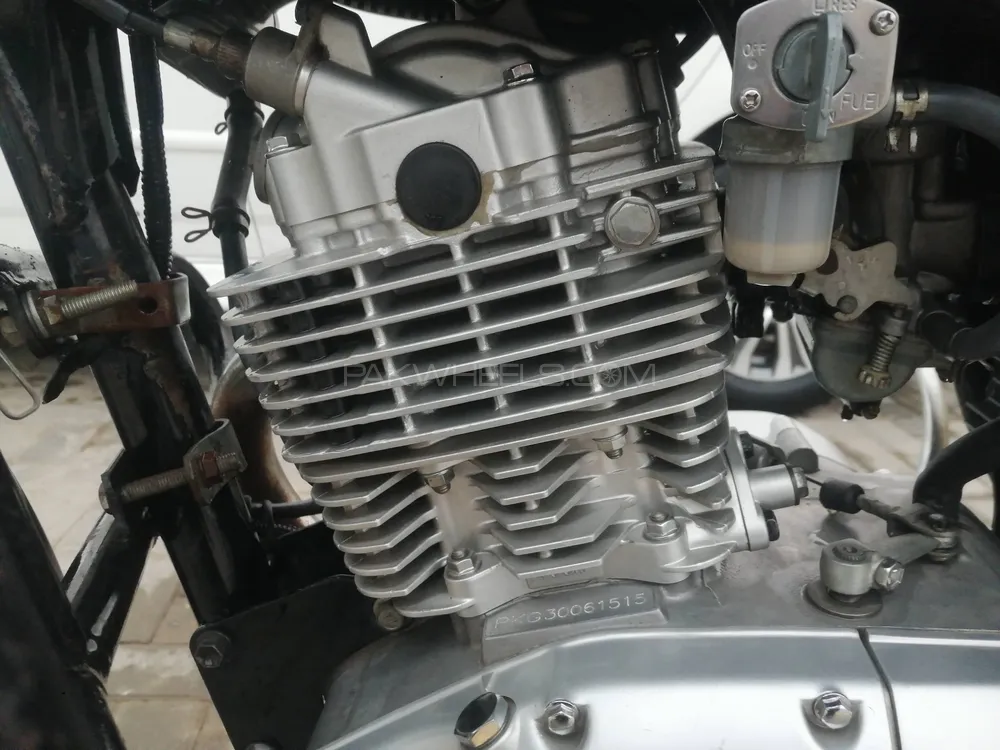 سوزوکی GS 150 SE 2021 for Sale سوزوکی GS 150 SE 2021 for Sale Image-18