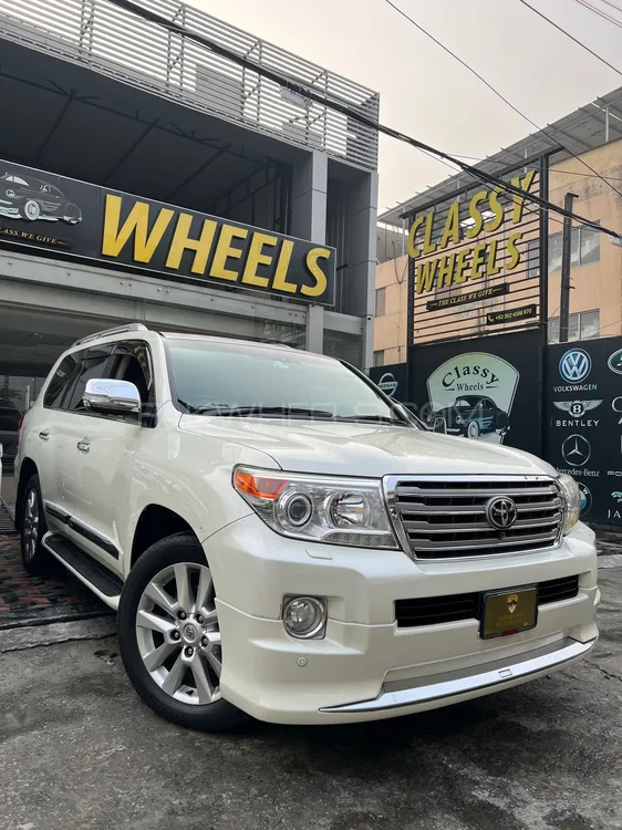 Toyota Land Cruiser 2015 for Sale in Lahore Image-1