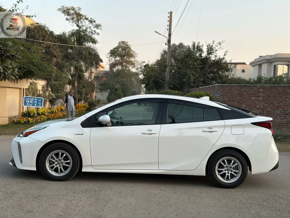 ٹویوٹا پریوس 2020 for Sale in لاہور ٹویوٹا پریوس 2020 for Sale in لاہور Image-6