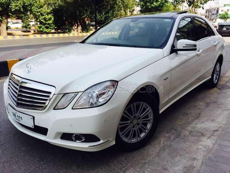 Mercedes Benz E Class E200 2009 for sale in Lahore | PakWheels