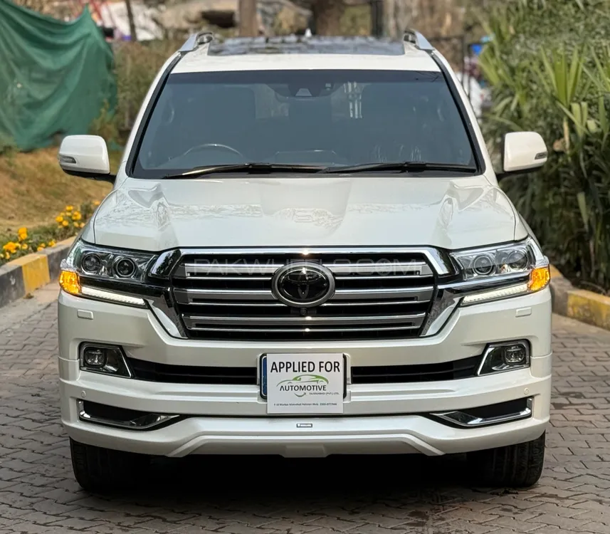 Toyota Land Cruiser 2016 for Sale in Islamabad Image-1
