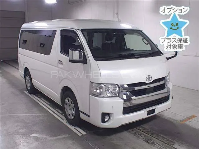 Toyota Hiace 2020 for Sale in Karachi Image-1