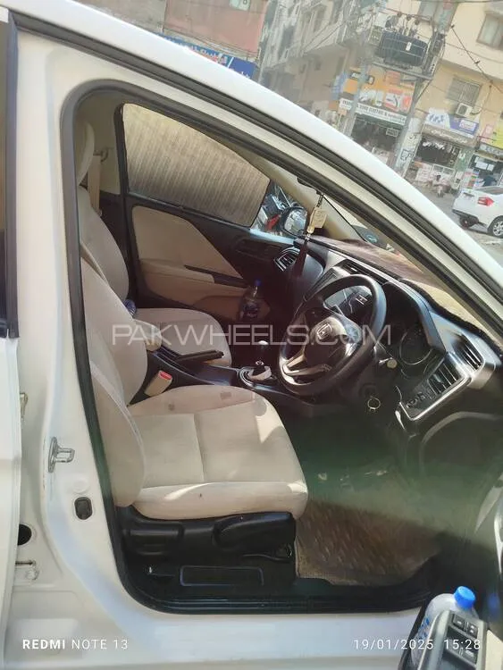 ہونڈا سٹی 2022 for Sale in کراچی ہونڈا سٹی 2022 for Sale in کراچی Image-10