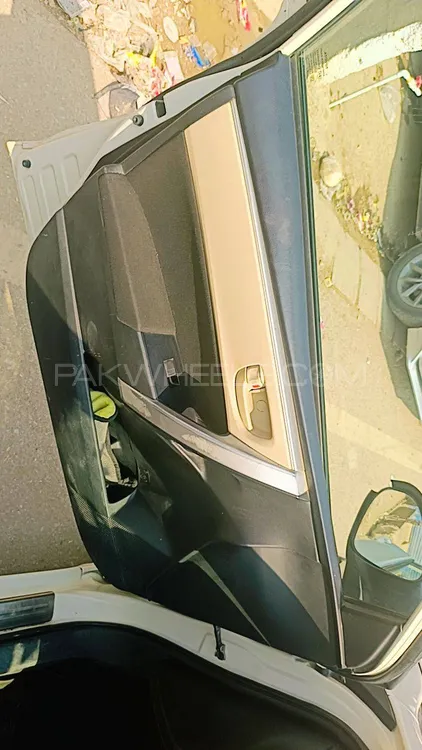 Toyota Corolla 2016 for Sale in Karachi Image-1