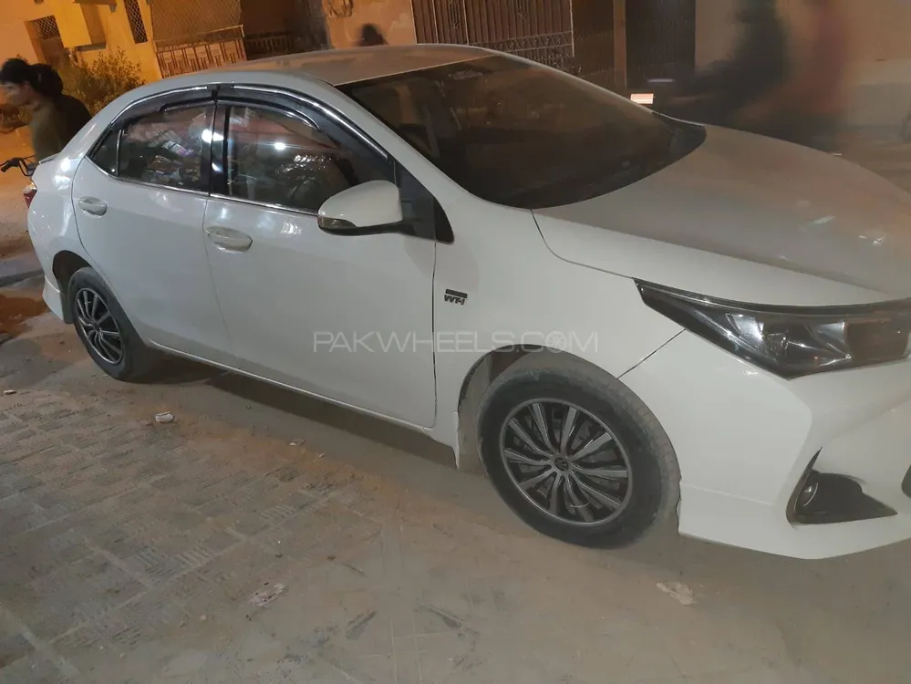 Toyota Corolla 2014 for Sale in Karachi Image-1
