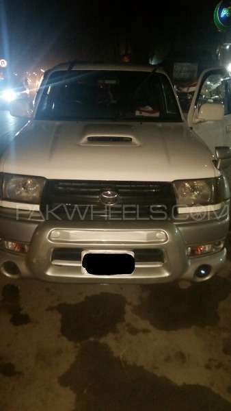 Toyota Surf 2002 for Sale in Lahore Image-1