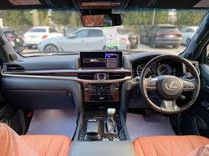 Make: Lexus Lx 570
Black Sequence Edition
Model: 2020
Mileage: 26,900 Km
Unregistered
Fresh Import 2025

TOP OF THE LINE:
*Diamond stich seats
*Mark levinson sound system
*Rear entertainment
*Original tv + 4 cameras
*Heads up Display
*Cool box
*Back auto door
*Heating/Cooling seats
*Sunroof
*Radar
*7 seater