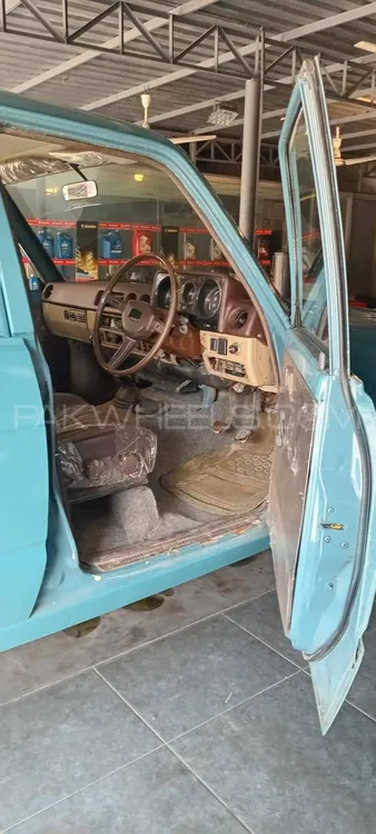 Toyota Land Cruiser 1981 for Sale in Lahore Toyota Land Cruiser 1981 for Sale in Lahore Image-5