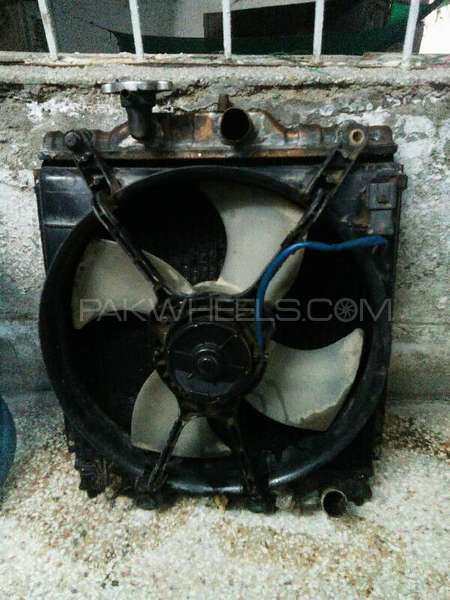 Original genuine radiator with fan or censor  Image-1