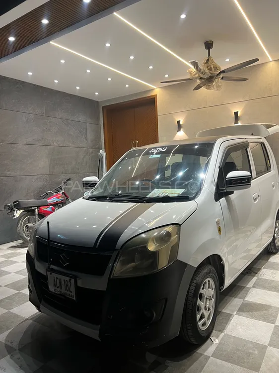 سوزوکی ویگن آر 2017 for Sale in لاہور Image-1