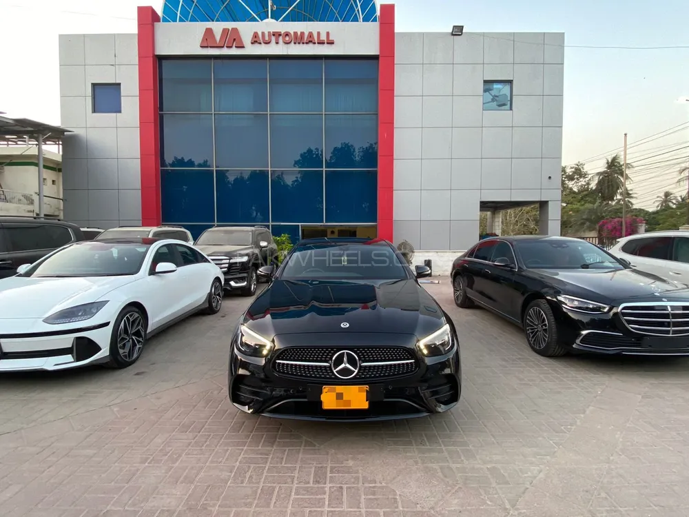 Mercedes Benz E Class 2021 for Sale in Karachi Image-1