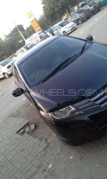 Honda City 2010 for Sale in Karachi Image-1