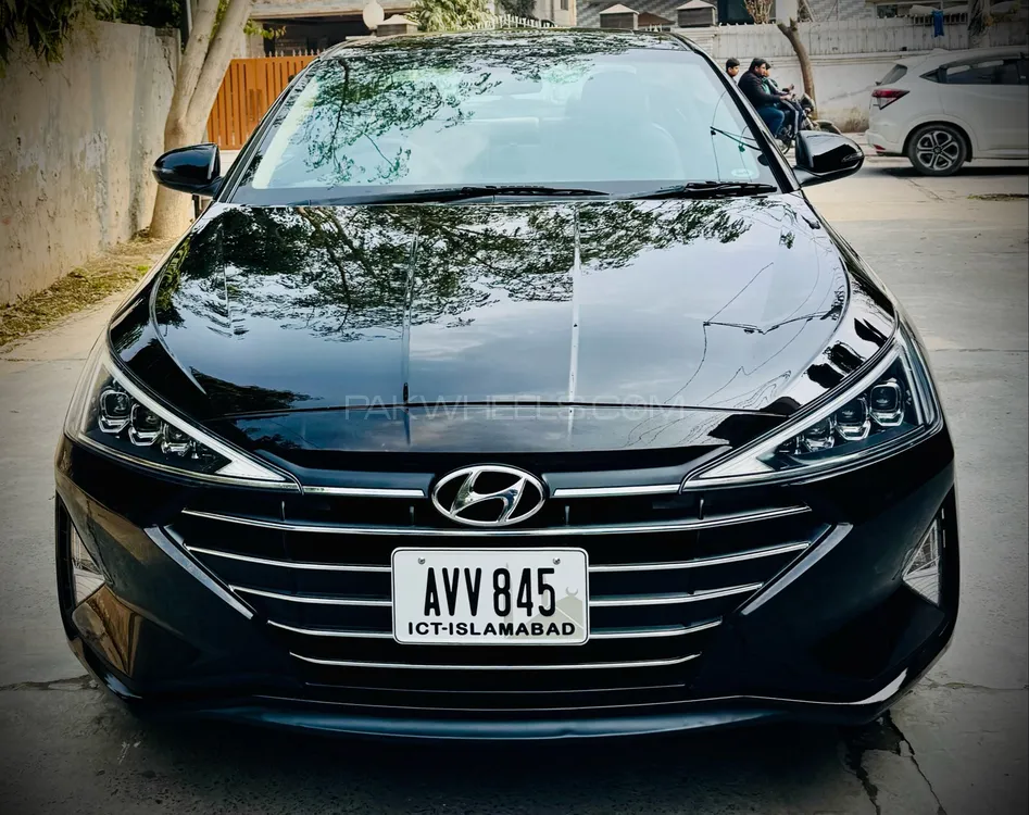 Hyundai Elantra 2021 for Sale in Lahore Image-1