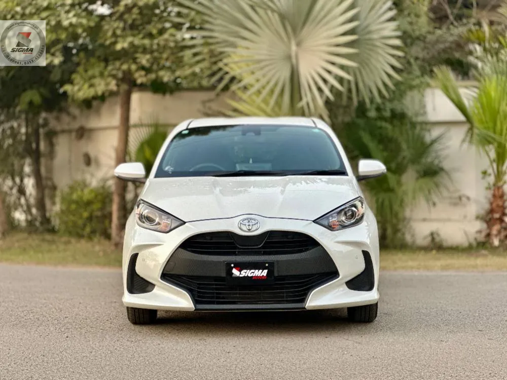 Toyota Yaris Hatchback 2021 for Sale in Lahore Image-1