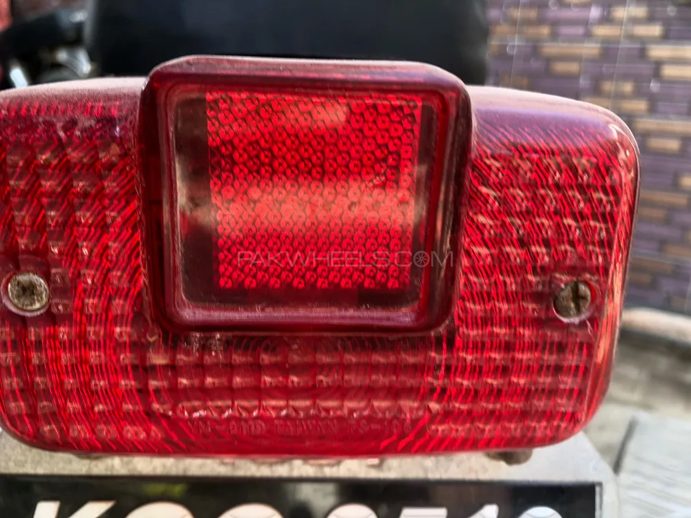 دیوان یاماہا YB 100  1985 for Sale دیوان یاماہا YB 100  1985 for Sale Image-8