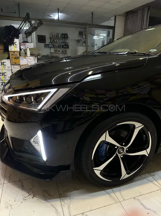 Hyundai Elantra 2024 for Sale in Lahore Image-1
