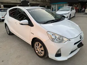 Toyota Aqua S 2014 for Sale