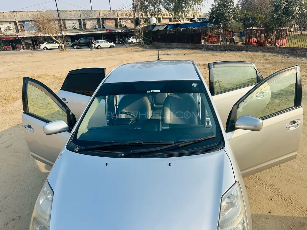 Toyota Prius 2012 for Sale in Sheikhupura Image-1