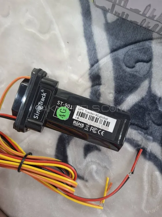 Buy 4g car tracker in Pakistan with 5 year warranty Image-1