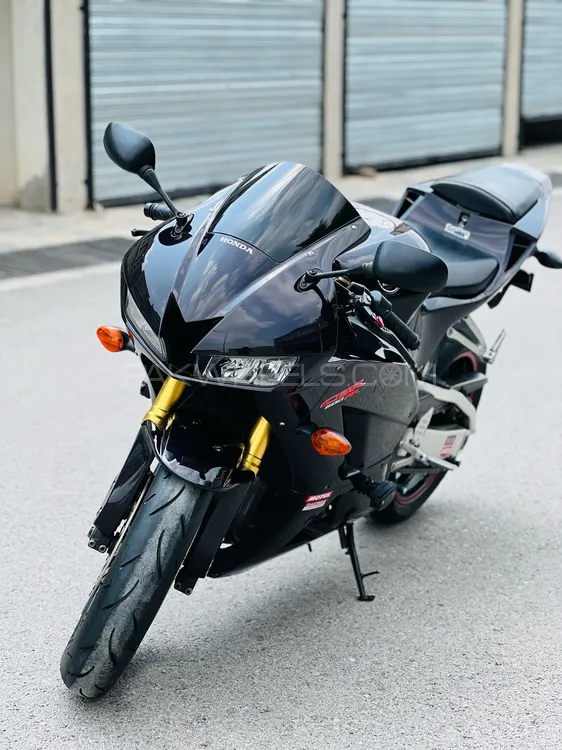 Honda CBR 600RR 2014 for Sale Honda CBR 600RR 2014 for Sale Image-3