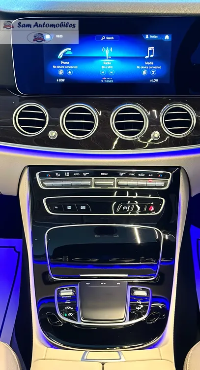 Mercedes Benz E Class 2022 for Sale in Karachi Mercedes Benz E Class 2022 for Sale in Karachi Image-9