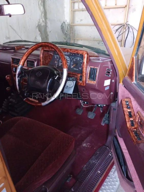 Nissan Patrol 1990 for Sale in Karachi Image-1