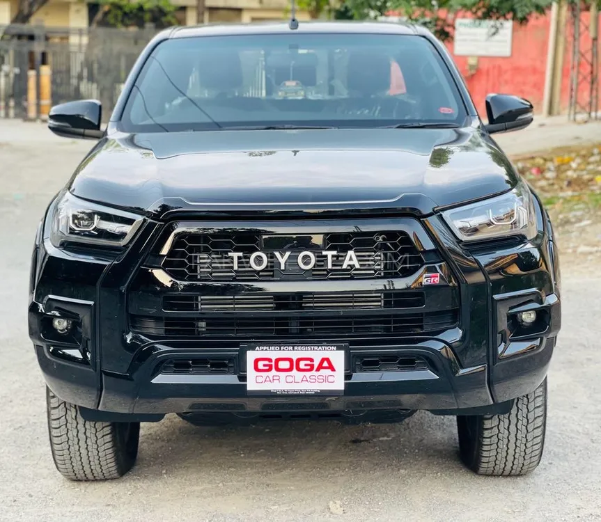 Toyota Hilux 2025 for Sale in Islamabad Image-1