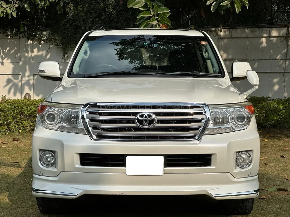 Toyota Land Cruiser 2013 for Sale in Islamabad Image-1