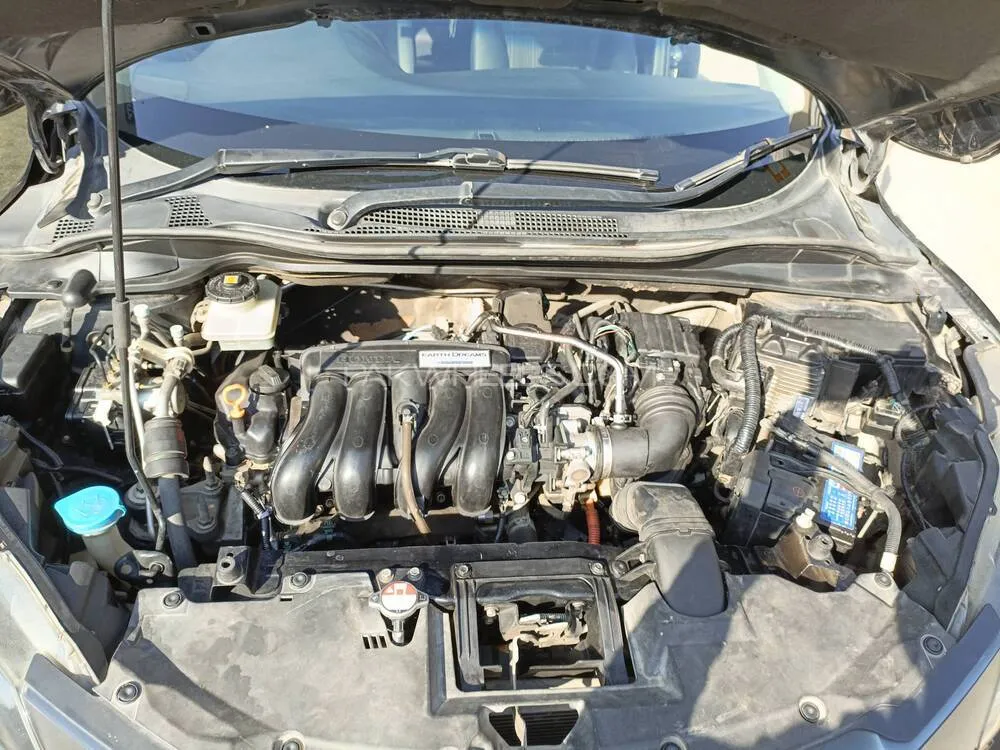 Honda Vezel 2014 for Sale in Islamabad Honda Vezel 2014 for Sale in Islamabad Image-8