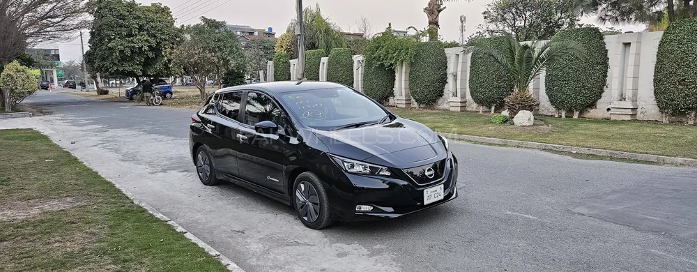 Nissan Leaf 2021 for Sale in Lahore Nissan Leaf 2021 for Sale in Lahore Image-6