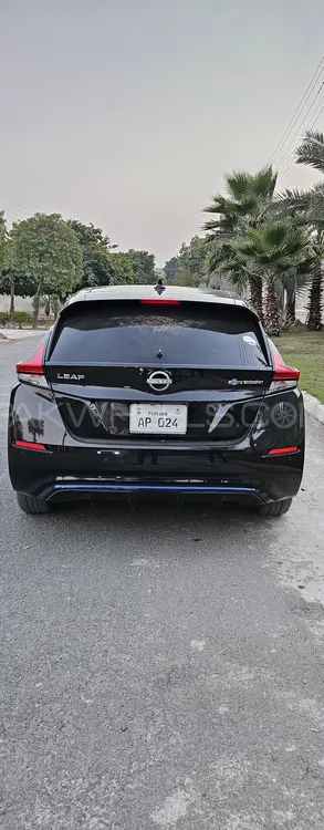 Nissan Leaf 2021 for Sale in Lahore Nissan Leaf 2021 for Sale in Lahore Image-12