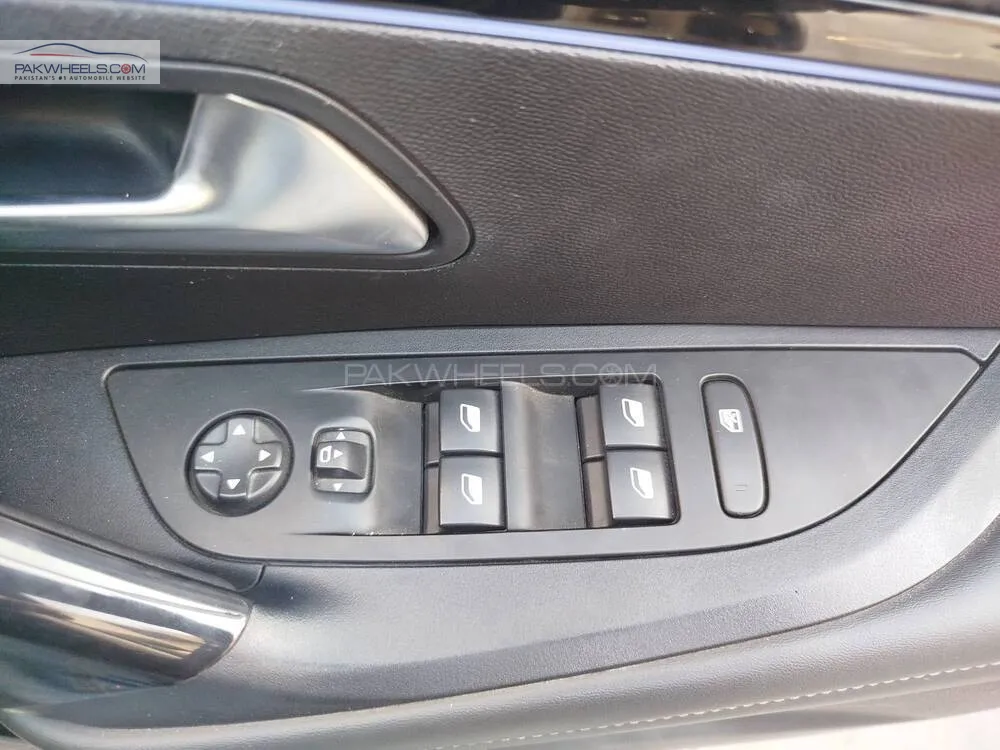 Peugeot 2008 2023 for Sale in Karachi Peugeot 2008 2023 for Sale in Karachi Image-13