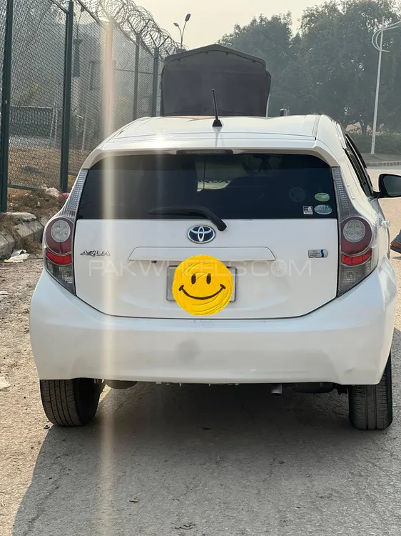 Toyota Aqua 2014 for Sale in Islamabad Image-1