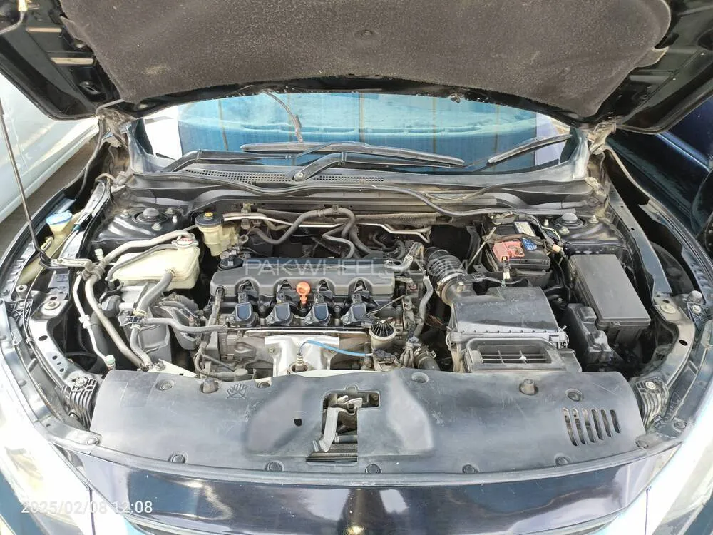Honda Civic 2018 for Sale in Karachi Honda Civic 2018 for Sale in Karachi Image-8