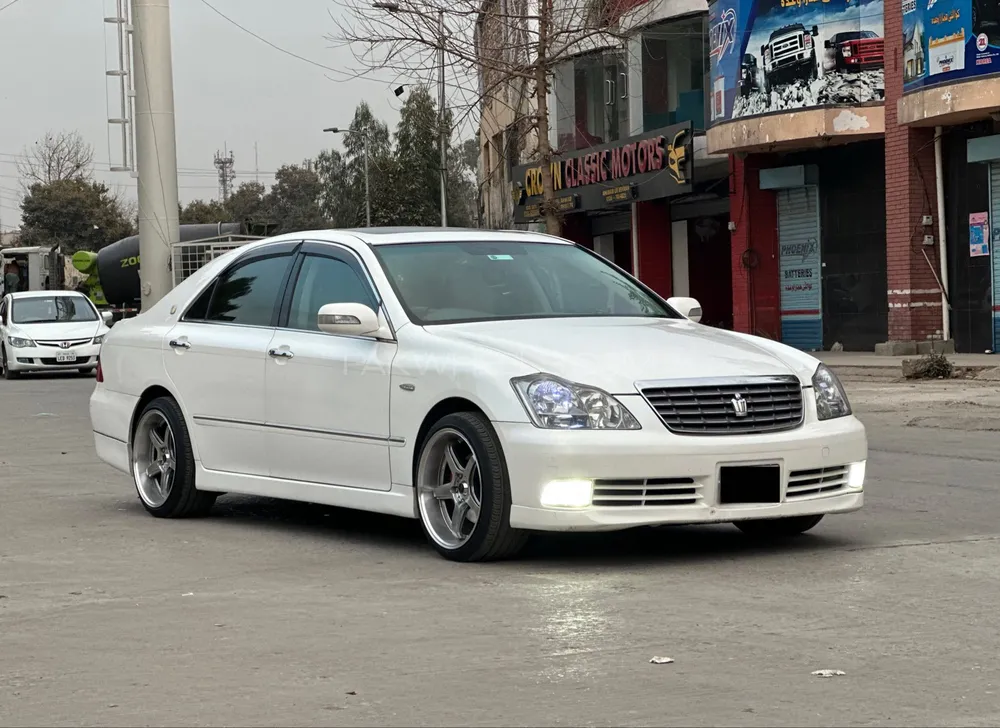 Toyota Crown 2005 for Sale in Rawalpindi Image-1