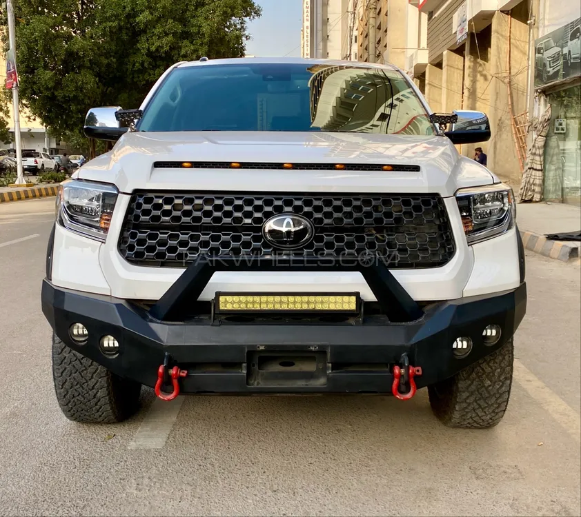 Toyota Tundra 2019 for Sale in Karachi Image-1