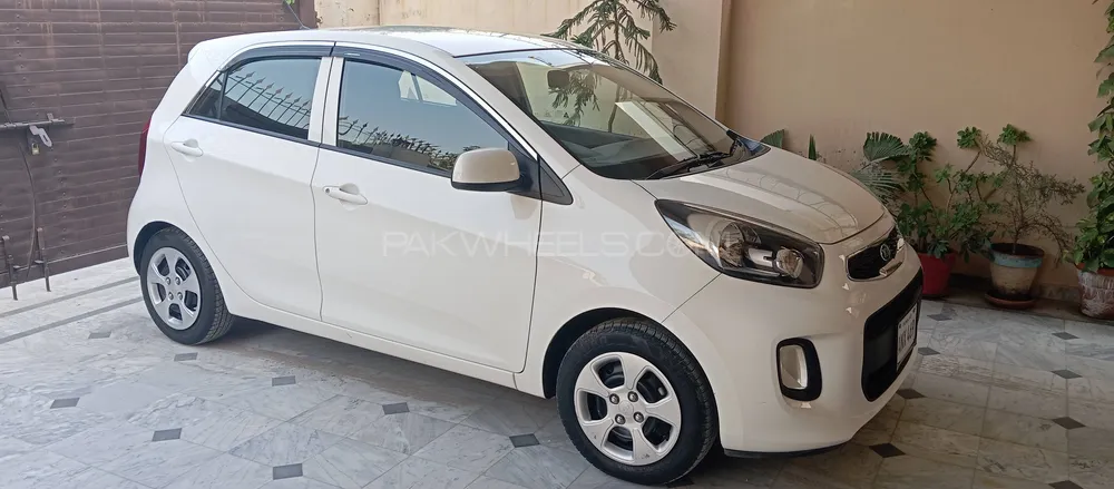 KIA Picanto 2023 for Sale in Islamabad Image-1