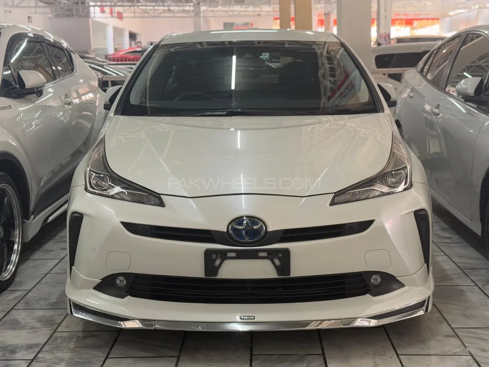 Toyota Prius 2019 for Sale in Peshawar Image-1