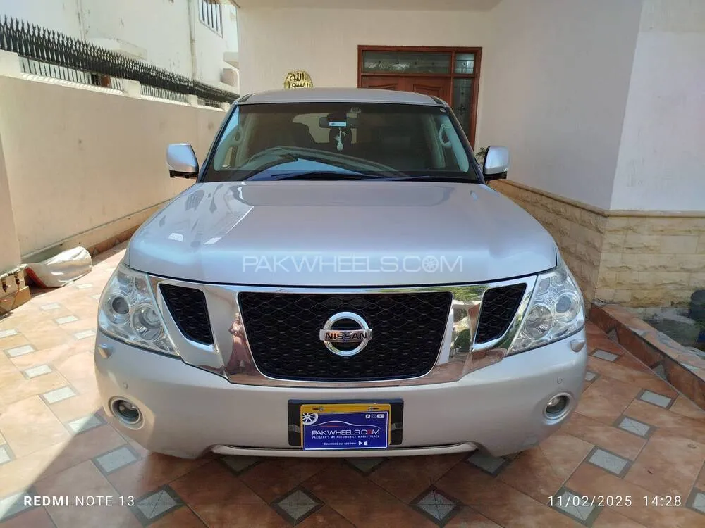 Nissan Patrol 2012 for Sale in Karachi Image-1