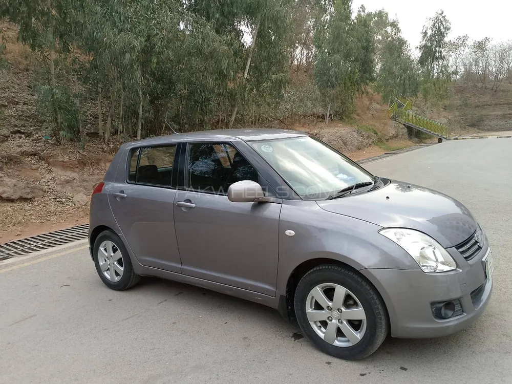 Suzuki Swift 2018 for Sale in Lahore Image-1