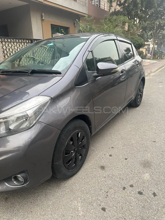 ٹویوٹا ویٹز 2012 for Sale in لاہور Image-1