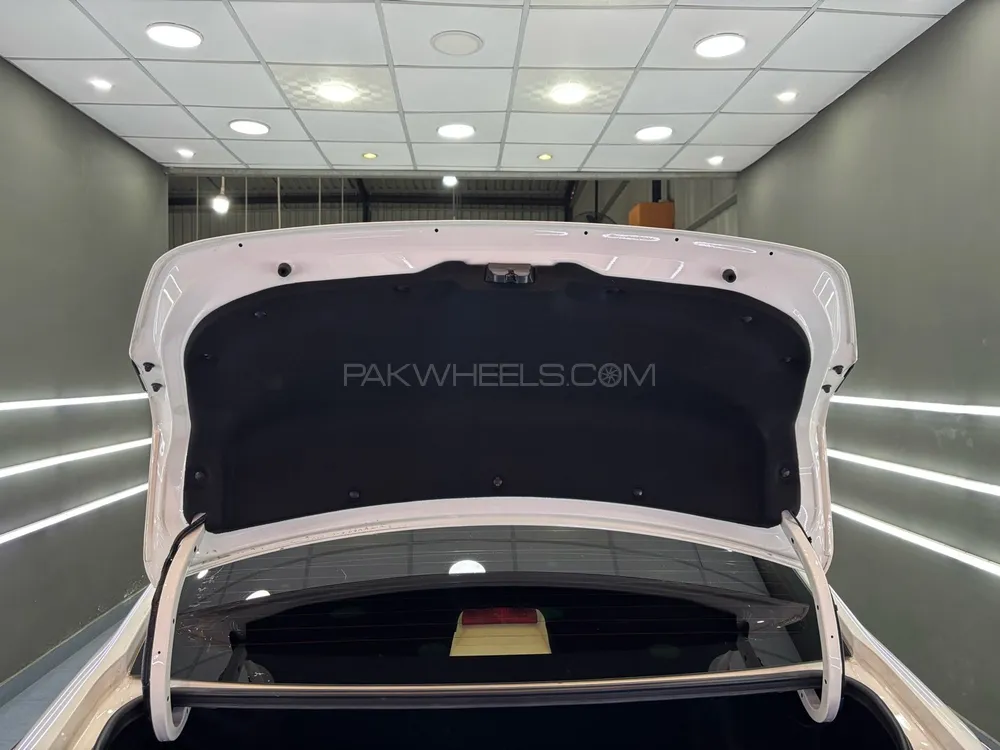 Toyota Yaris Sedan 2024 for Sale in Lahore Toyota Yaris Sedan 2024 for Sale in Lahore Image-7